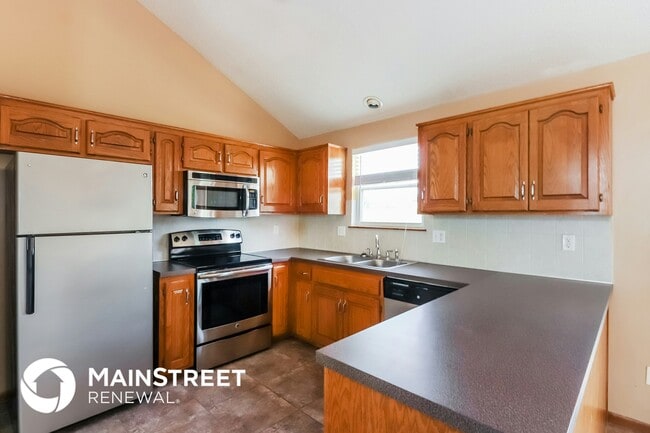 Building Photo - 19221 E 15th Terrace Ct N