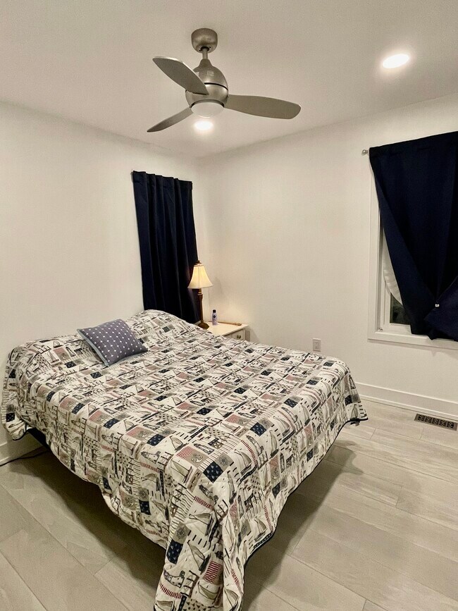 19 N Wyoming Ave Unit 1st Floor A, Ventnor City, NJ 08406 Condo for