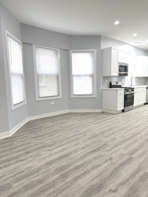 Building Photo - 2442 N Lawndale Ave