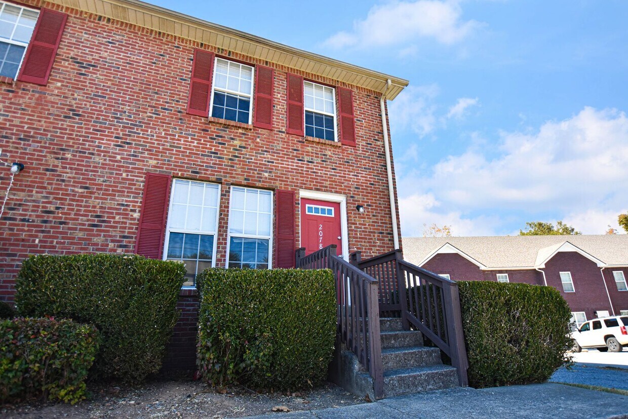 Pet Friendly Two Bedroom! House Rental in Clarksville, TN