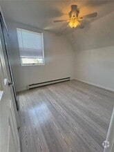 Building Photo - 93 Aster Ct