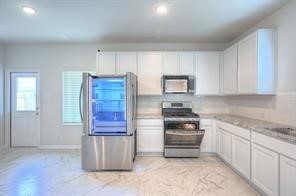 Foto del edificio - 22234 Delphin Grv Dr