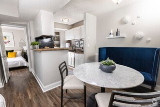 Building Photo - Dwell at Greenridge Apartments