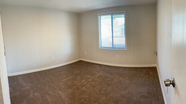 Foto del edificio - Up to 2-Months Free + Waived Utility Conne...