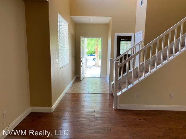 Building Photo - 3 br, 2.5 bath House - 3933 Gold Point St