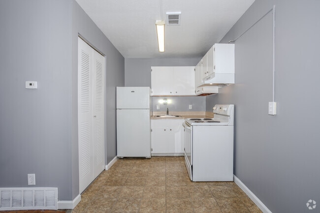 Interior Photo - Hilton Arms II LLC