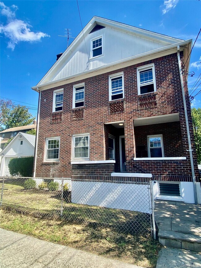 Building Photo - 53 Madeleine Ave