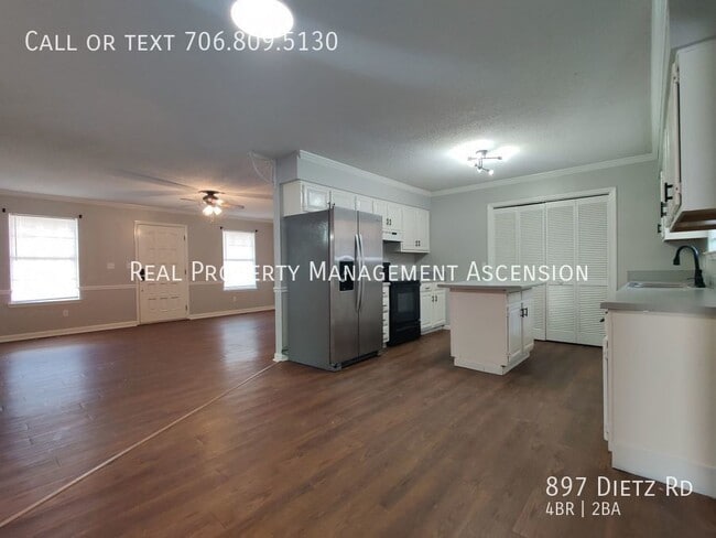 Building Photo - 897 Dietz Rd