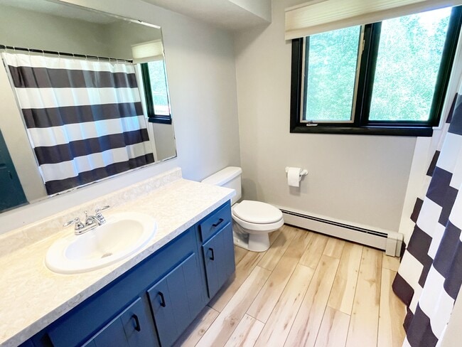 Building Photo - 22 Torma Rd