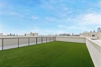 Interior Photo - The Lyle on Broad