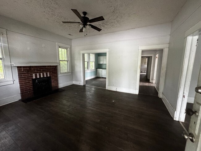 Building Photo - 4/2 home in Shelby, NC