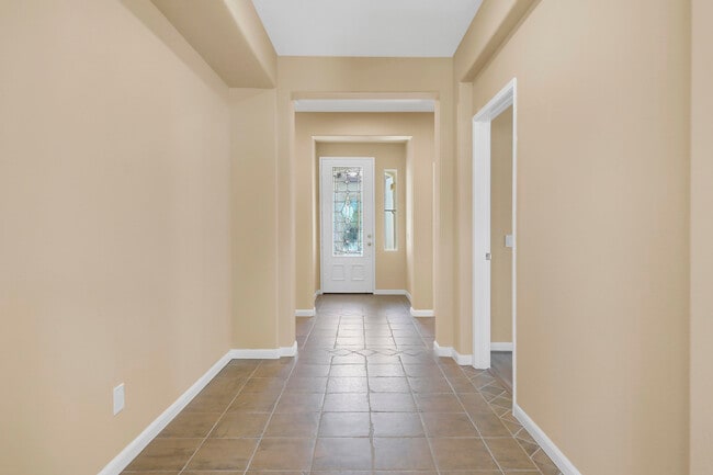 Building Photo - 82630 Redford Way