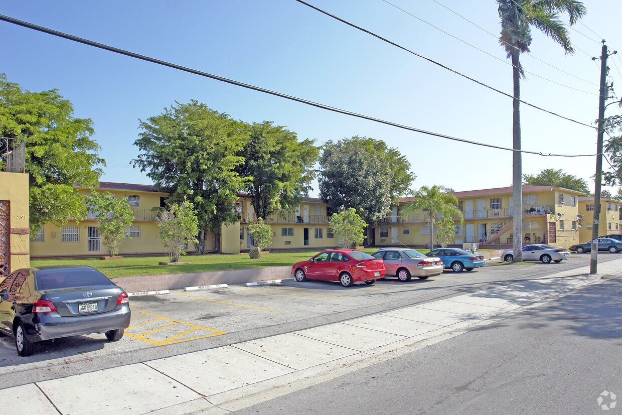 Foto del edificio - Wildwood River Condominiums