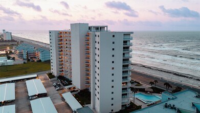 Building Photo - 7700 Seawall Blvd