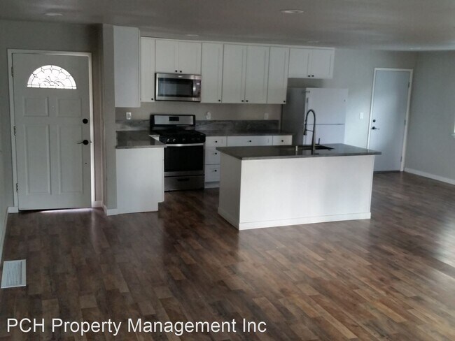 Building Photo - 4 br, 2 bath House - 4420 Fenwick Way