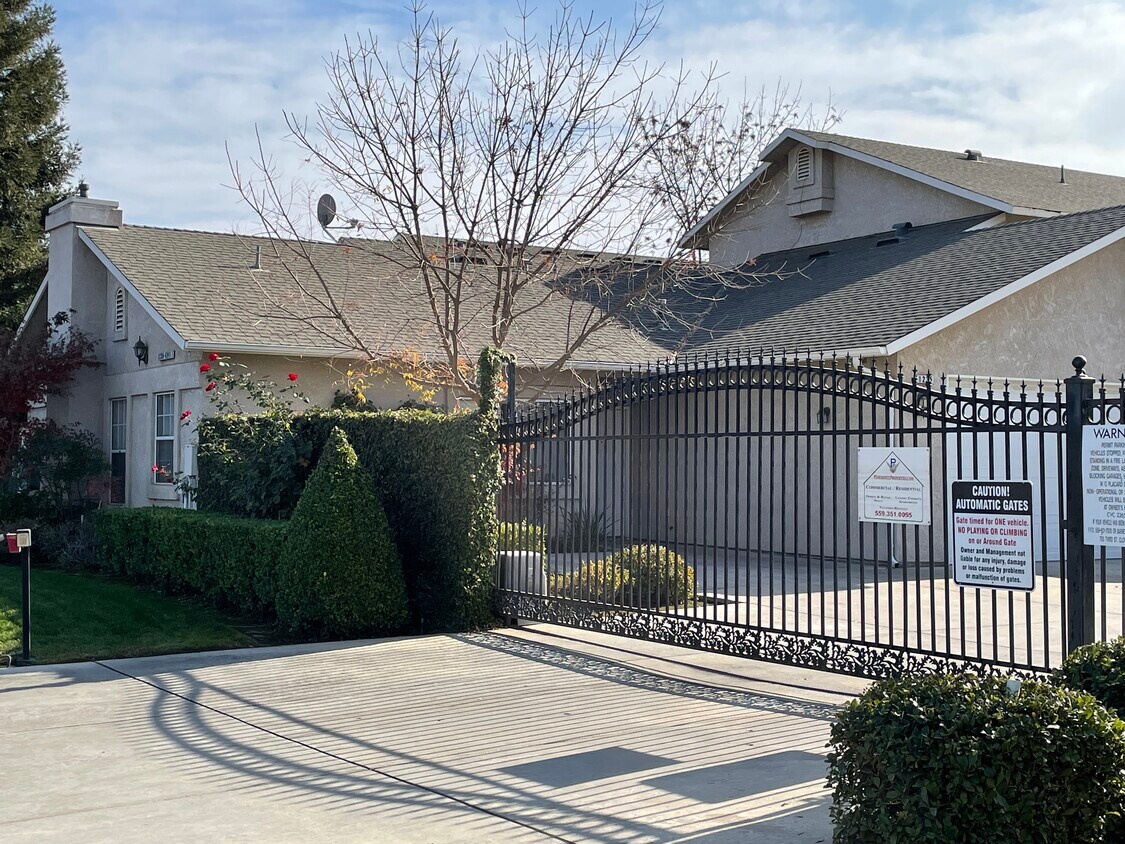 Foto principal - 1237 W Spruce Ave