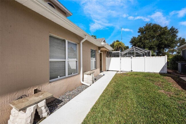 Building Photo - 349 La Creek Ct