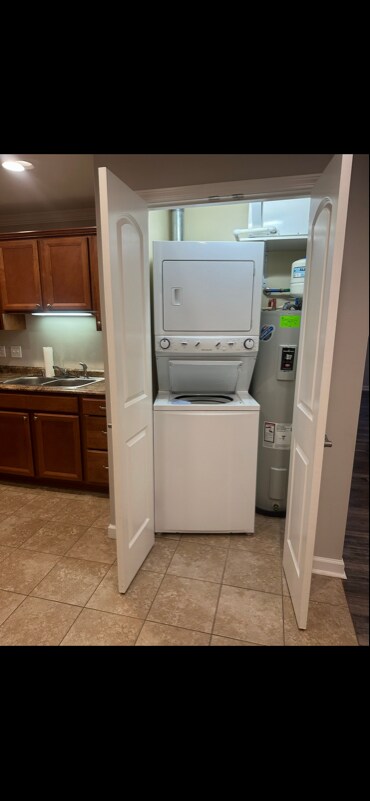 Foto del edificio - 1611 S Main St