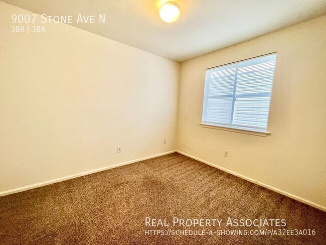 Foto del edificio - 9007 Stone Ave N