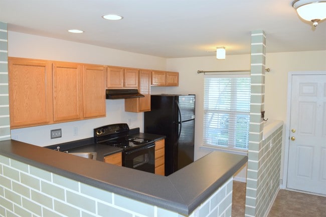 Photo - 1413 Killashee Ct Townhome