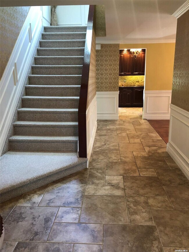 Foto del edificio - 32 Glenmere Ln