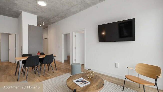 Foto del edificio - 853 W Blackhawk St