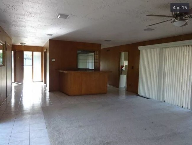 Building Photo - 511 Jones Rd