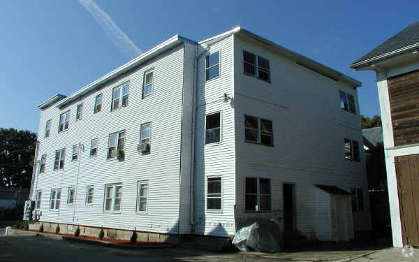 Foto del edificio - 377 Westford St