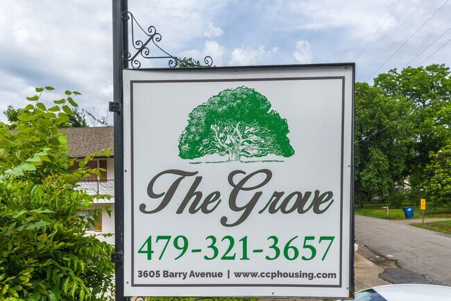 Foto del interior - "The Grove" One & Two Bedroom Apartments