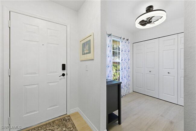Foto del edificio - 25770 Lake Amelia Way