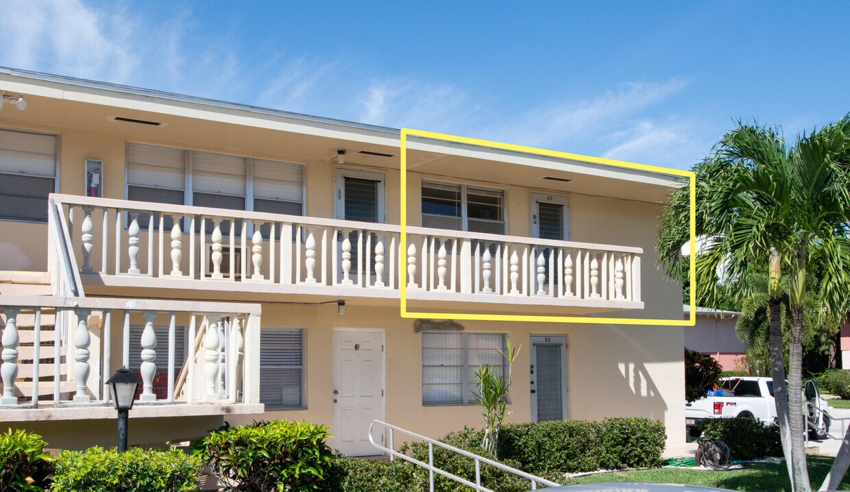 60 Kingswood E Unit 60, West Palm Beach, FL 33417 Condo for Rent in West Palm Beach, FL