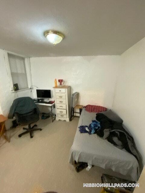 Foto del edificio - 63 S Huntington Ave