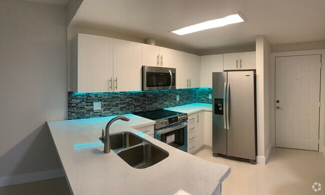 Building Photo - 3410 Coral Way