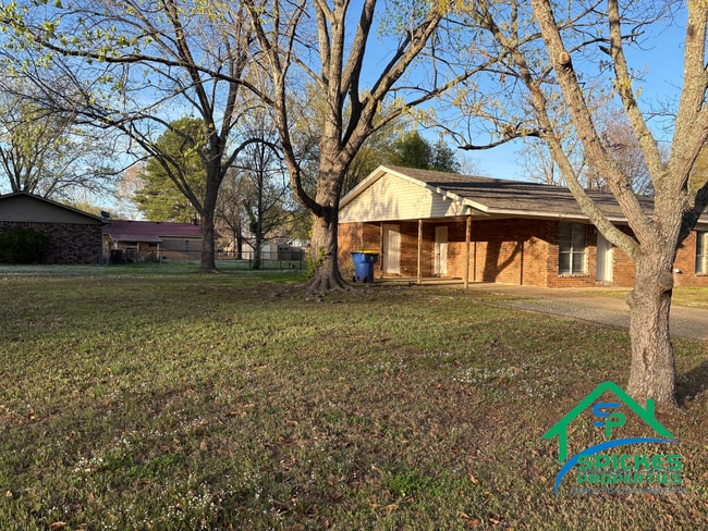 Building Photo - 40 St John St