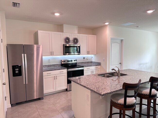 Building Photo - 34 Honeybell Wy