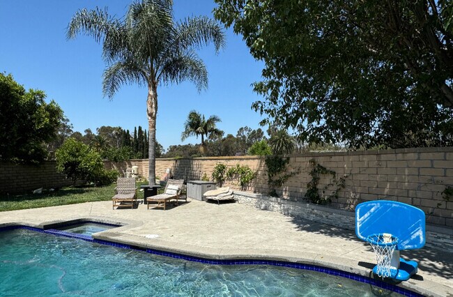 Building Photo - 25190 Tia Ct