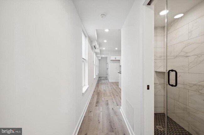 Building Photo - 3458 Frankford Ave