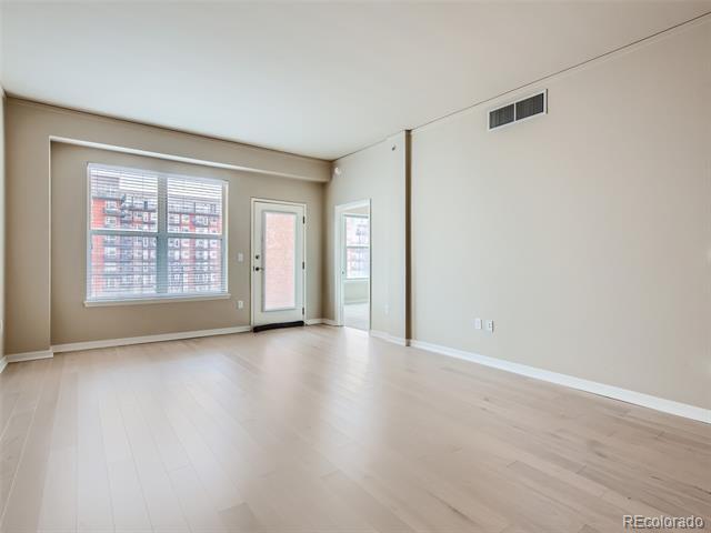 Building Photo - 1975 N Grant St