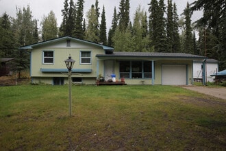 Building Photo - 2422 Nugget Loop
