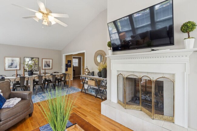 Foto del edificio - 769 W Martintown Rd