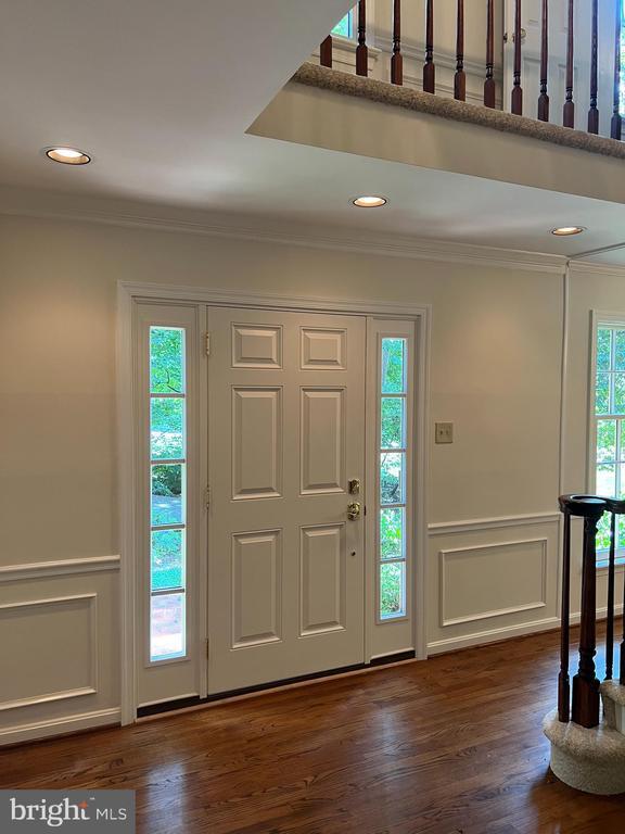 Foto del edificio - 10101 Alsace Ct