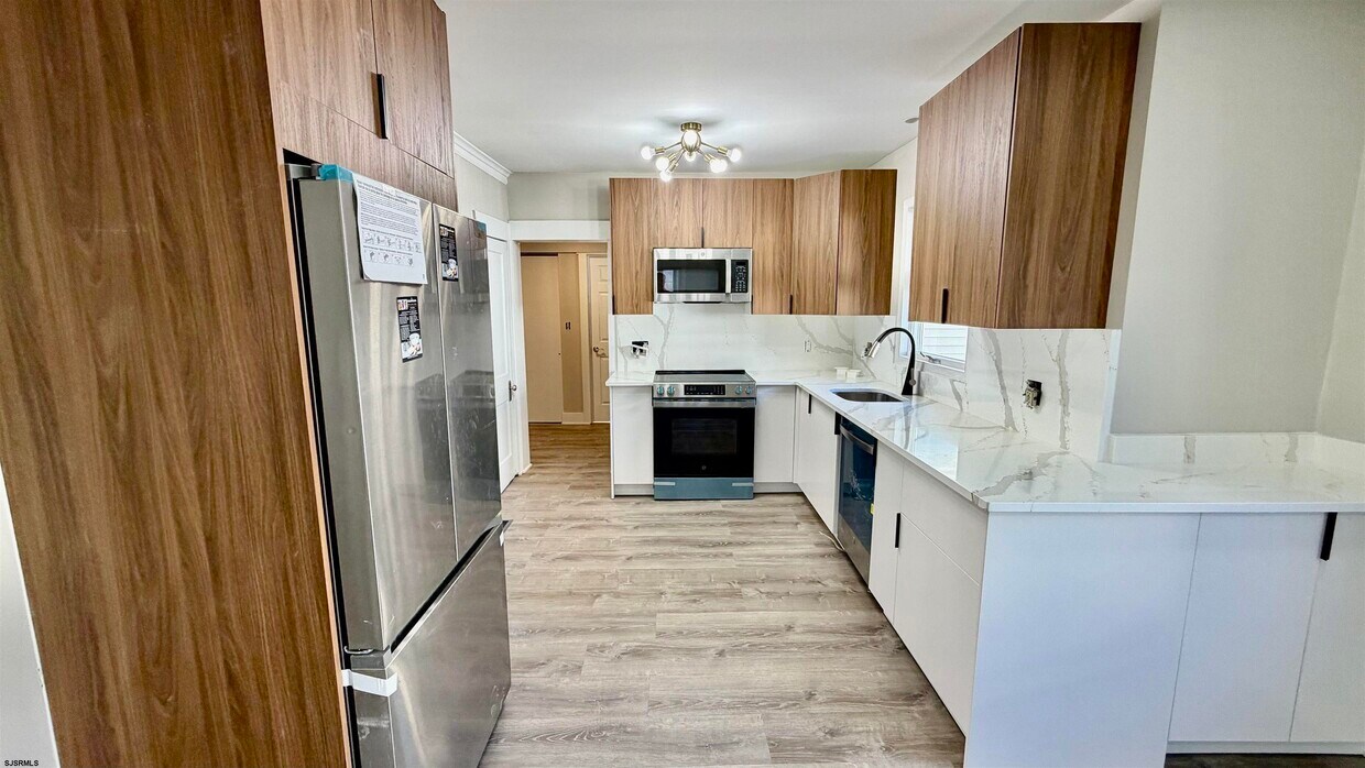 Foto del edificio - 921 Oak Grove Ave