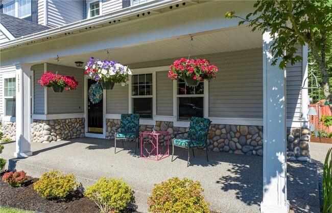Building Photo - Stunning large 4 bedroom in Northwest Land...