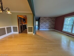 Building Photo - 25 Trenton Square