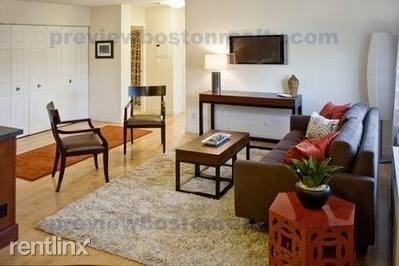 Foto del edificio - 11 Camelot Ct