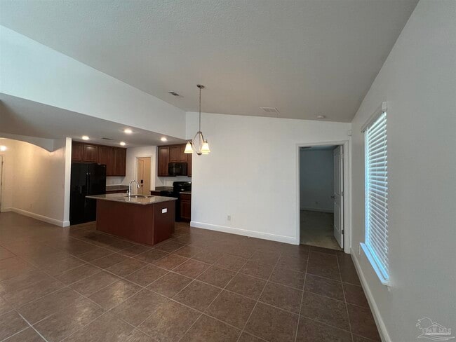 Building Photo - 5616 Shooting Star Ct