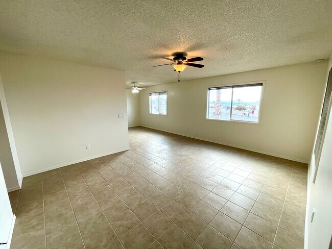 Building Photo - 2988 Cisco Dr S
