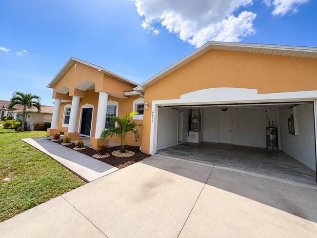 Foto del edificio - 4610 SW 16th Pl