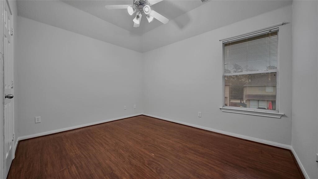 Foto del edificio - 87 W Twinvale Loop