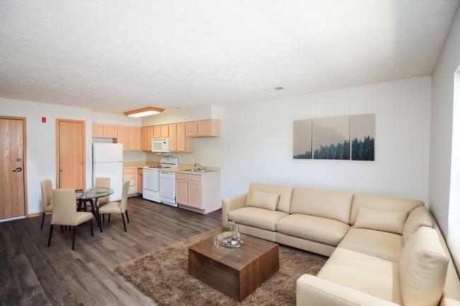 Building Photo - South Ridge Apartments